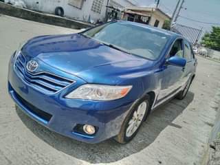 A picture of Registered 2007 model Toyota Camry xle v6 thumb start keyless