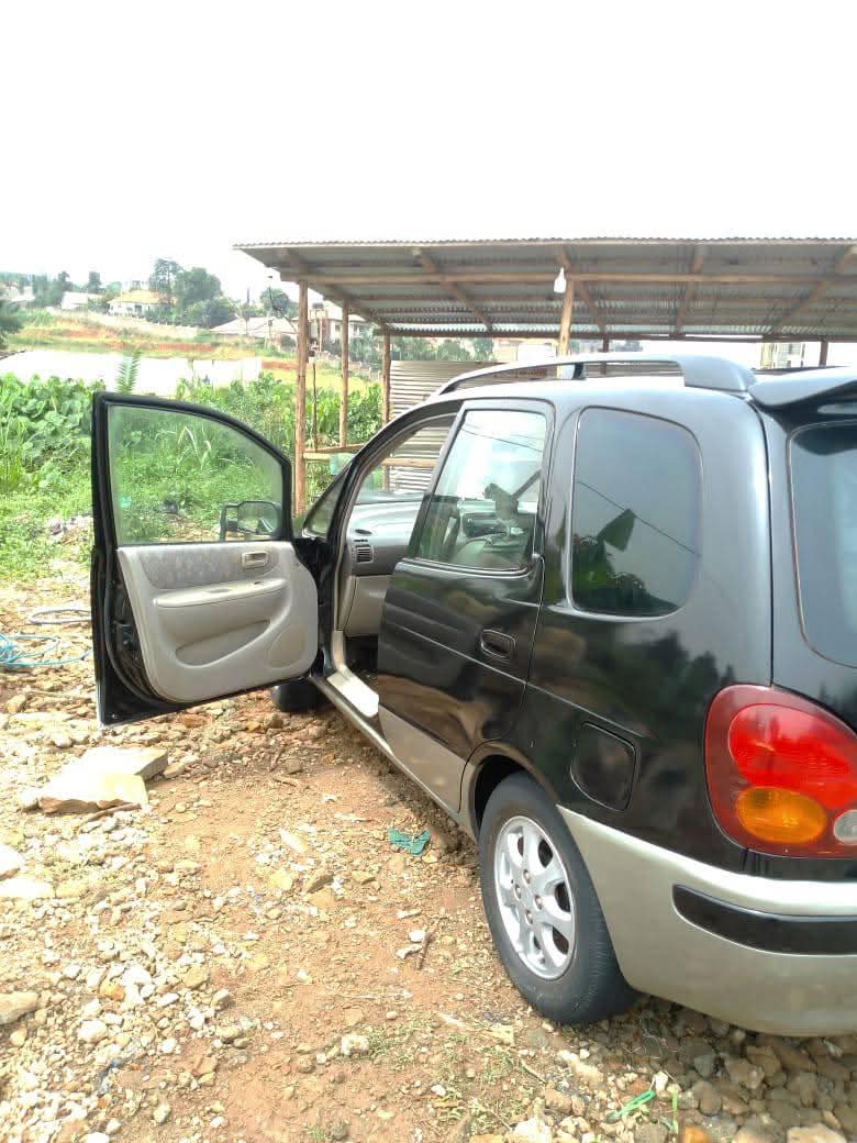 A picture of A car on quick sale