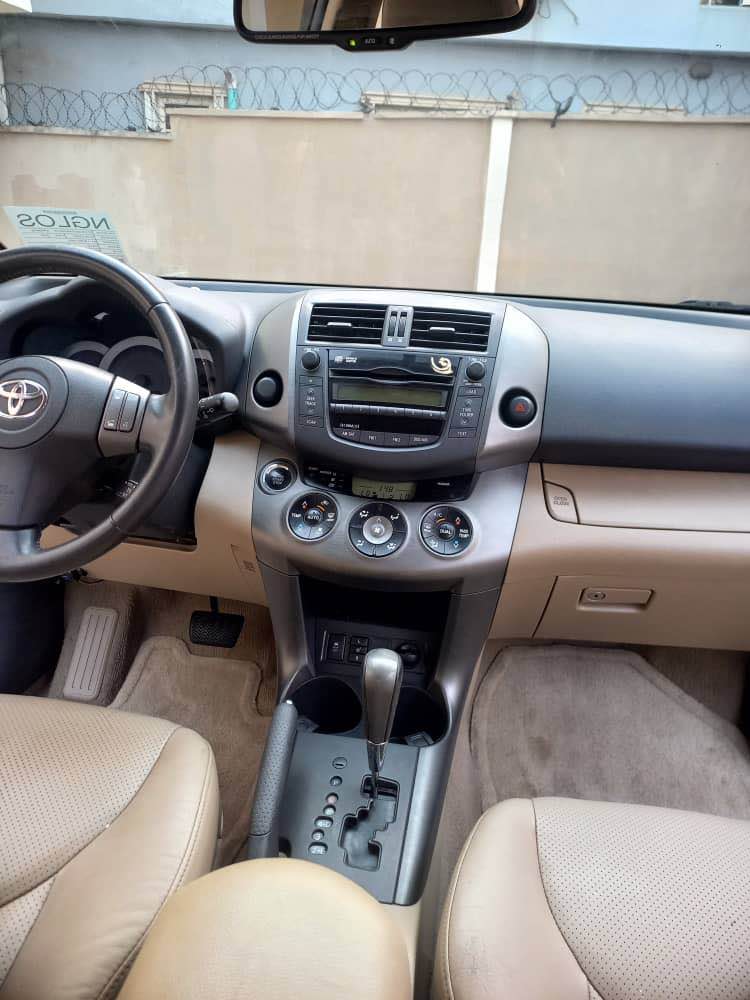 A picture of Toyota RAV4