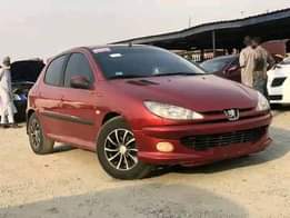A picture of Manual Drive A Neatly Used Peugeot 206 in an Excellent