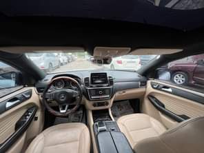 A picture of Sales update 2017 GLE43 AMG Neatly used not register PRICE