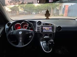 A picture of Toyota Matrix 2006