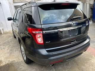 A picture of 2014 ford explorer