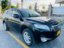 A picture of 2009 TOYOTAVANGUARD DGN WhatsApp call 255 762 483 424 Engine