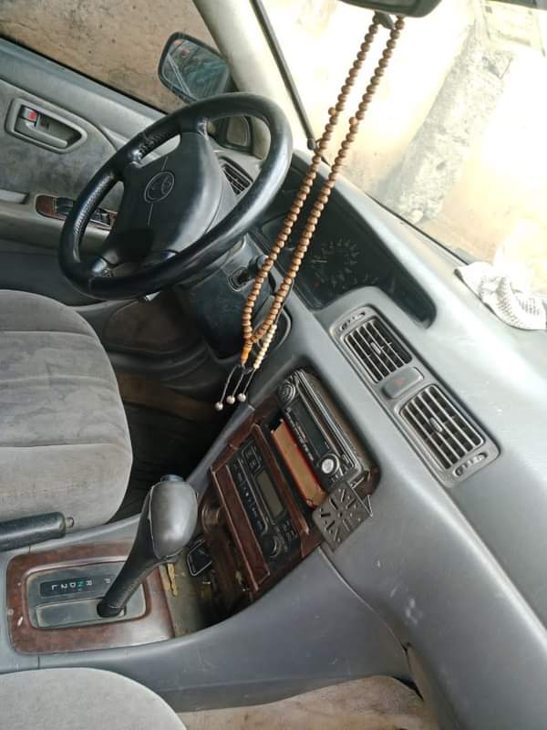 A picture of TINYLIGHT CAMRY 4 Plugs Good Engine and Gearbox AC WORKING