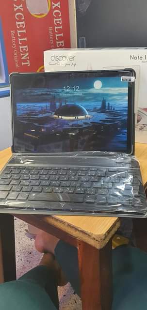 A picture of Discover Note18 plus