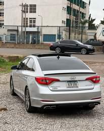 A picture of 2014 HYUNDAI SONATA