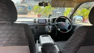 A picture of TOYOTA HIACE