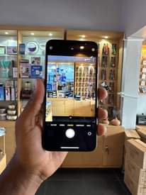 A picture of iPhone xs