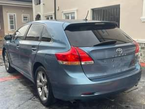 A picture of Tokunbo standard Car too sharp Extraordinary neat reg but not