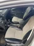 A picture of Manual transmission Corolla