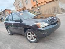 A picture of Clean tukumbo standard Rx330 2005 model Engine gear Ac excellent