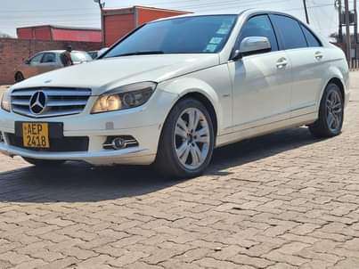 classifieds/cars mercedes