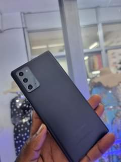 A picture of SAMSUNG NOTE 20Duos