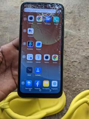 A picture of Tecno camoon 19copy krek hazina madhara gb256 ram4 net4g