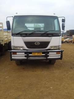 ud trucks