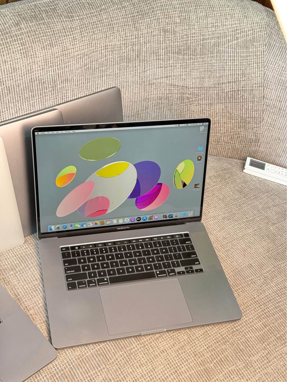 A picture of MacBook pro core i9 2019