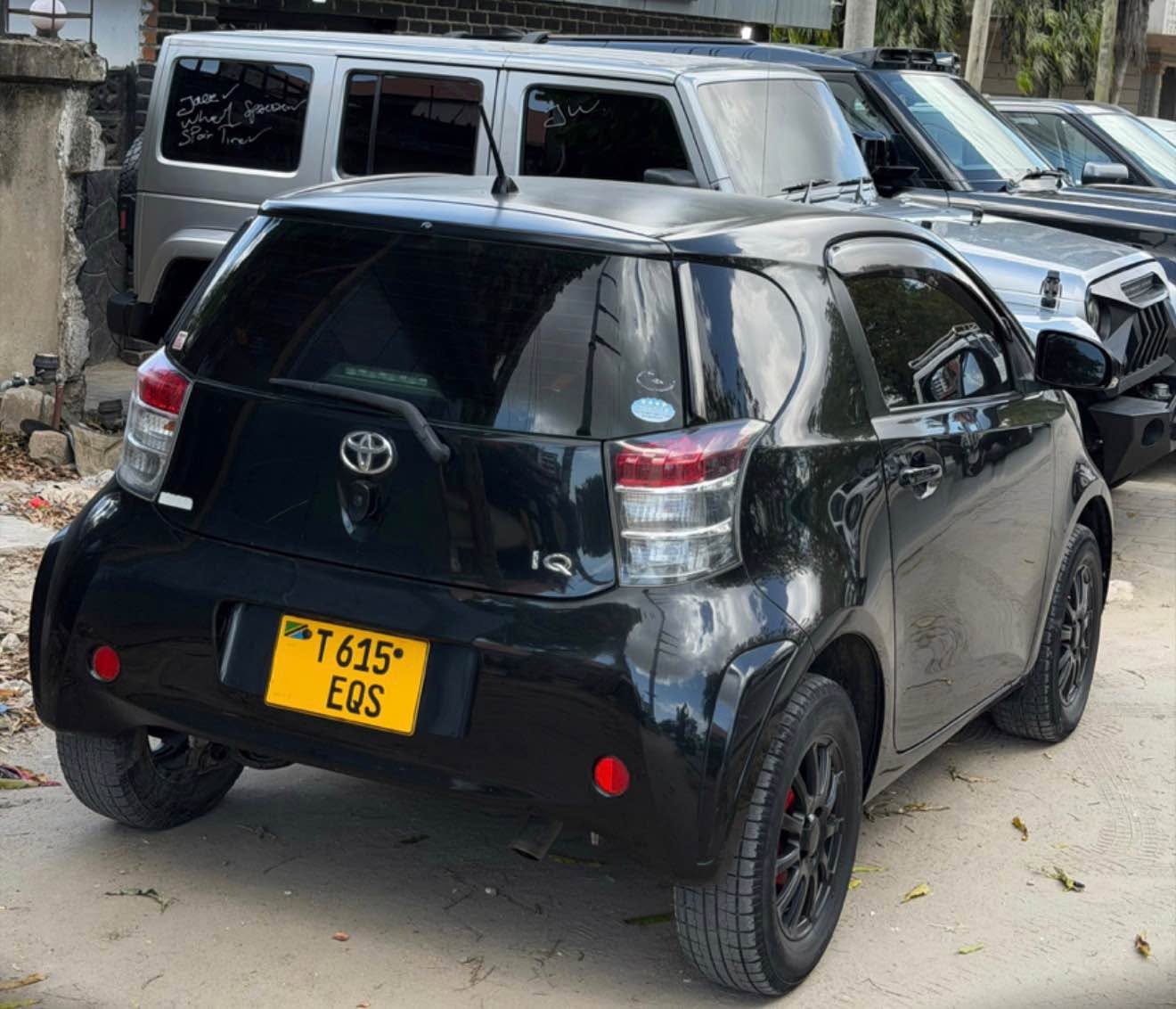 A picture of Toyota IQ