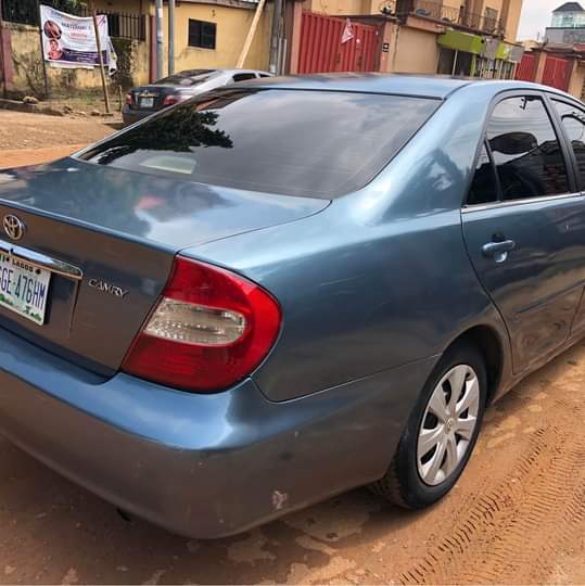 A picture of 2004 REGISTERED TOYOTA CAMRY LE