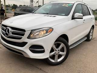 A picture of PRICE REDUCTION 2016 GLE350 toks Clean title 101 accident free