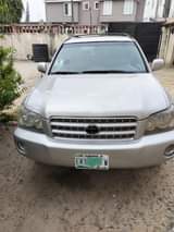 A picture of First body Toyota Highlander