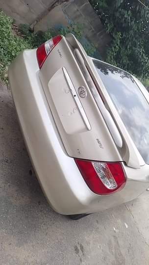 A picture of Toyota Camry 2004