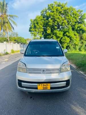A picture of Toyota Noah