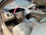 A picture of Toyota avalon