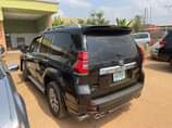 A picture of Lexus GX470 2007 model upgraded to Prado 2019 model
