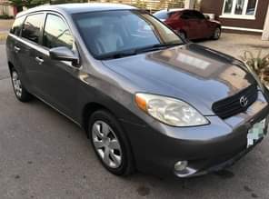 A picture of Season Sweet deals Neatly used 2005 Toyota Matrix buy and