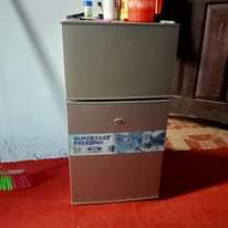 A picture of Nauza frji kampuni ya boss milango 2 Bei 310000 Location