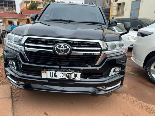 toyota land cruiser