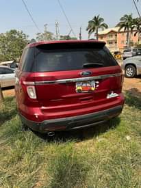 A picture of 2013 Ford Explorer Automatic