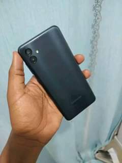 A picture of Samsung A04