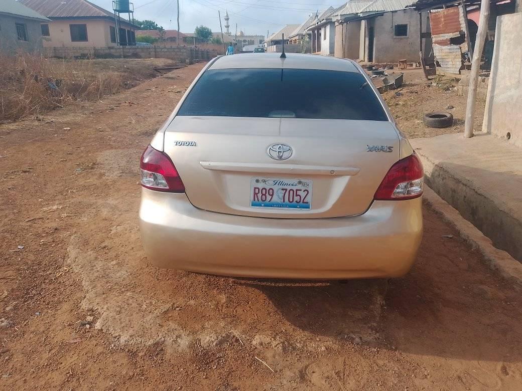 A picture of 2008 TOYOTA YARIS 2008