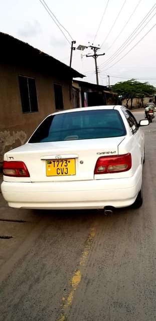 A picture of Toyota carina Ti