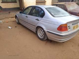 classifieds/cars bmw