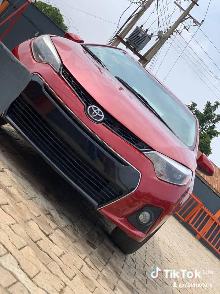 A picture of 2015 Toyota corolla