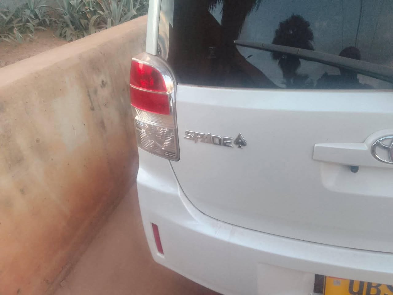 A picture of 2016 Toyota spade