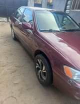 A picture of 1999 Toyota Camry