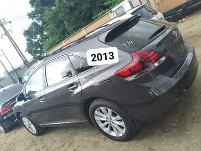 A picture of Kelly Automobiles TOKUNBO TOYOTA VENZA XLE YEARS 2013 PRICE 23