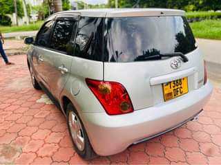 A picture of Toyota IST
