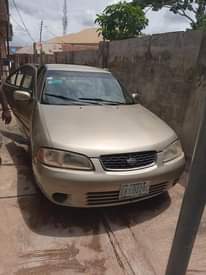 A picture of Nissan Sentra Automatic gear transmission pure first body very clean