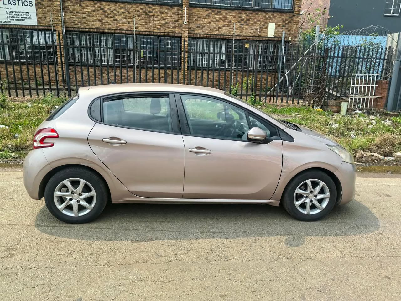cars_under_r25000