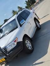 A picture of LANDCRUISER VX V8