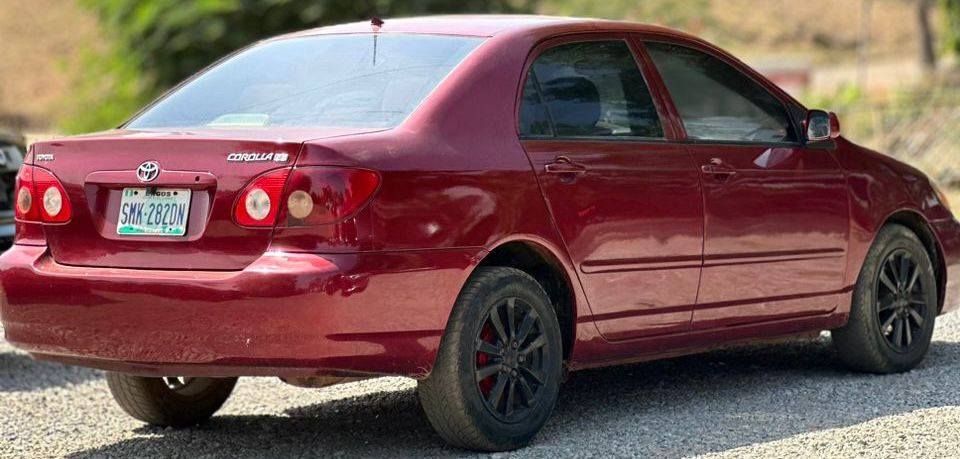 A picture of Super clean Toyota Corolla 2005
