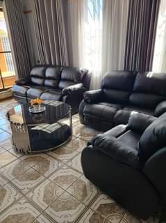 classifieds/furniture sofas