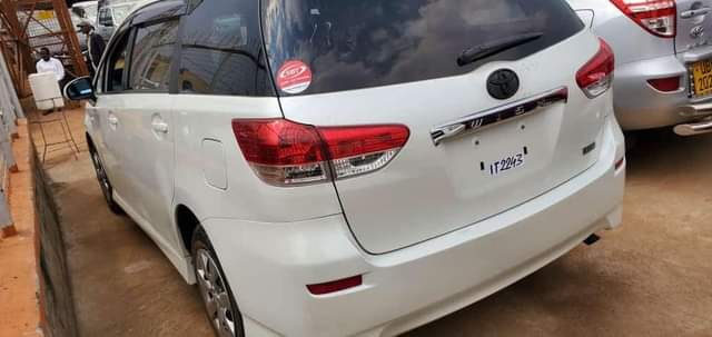 A picture of Wish 2010 model 32m 0756494005 0777540742