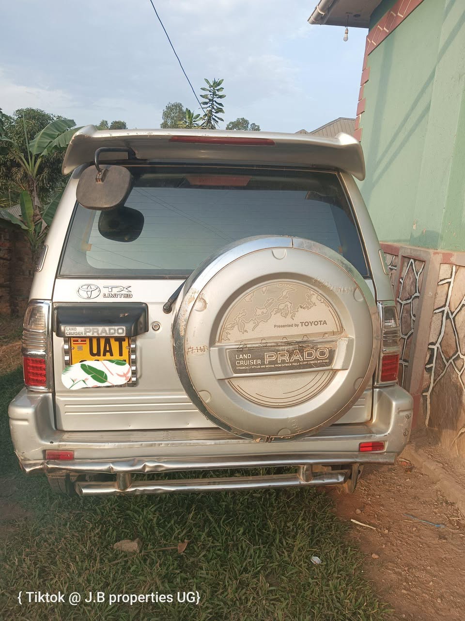 A picture of Selling car