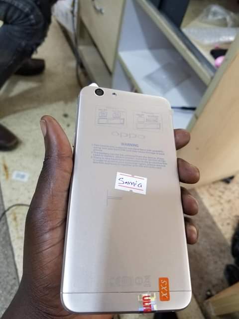 A picture of Oppo A59